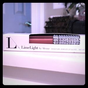 NIB Limelight by Alcone Lip Gloss in Peace
